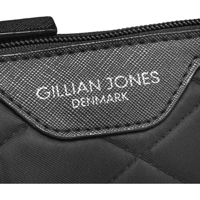 Gillian Jones Urban - bild 3