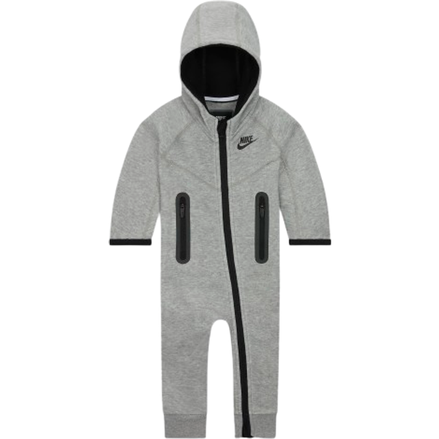 Nike Tech Fleece