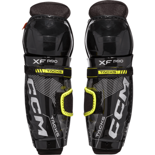 CCM Tacks XF Barn