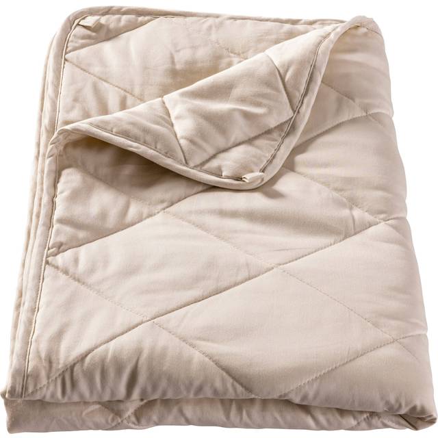 Membantu Junior Beige