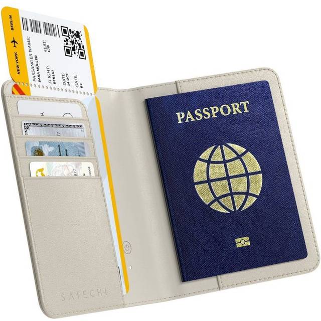 Satechi Vegan Leather Passport Cover Sand